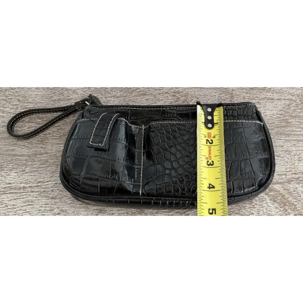 Women's Black Faux Crocodile Wristlet Wallet w/ Organization Makeup Accessories